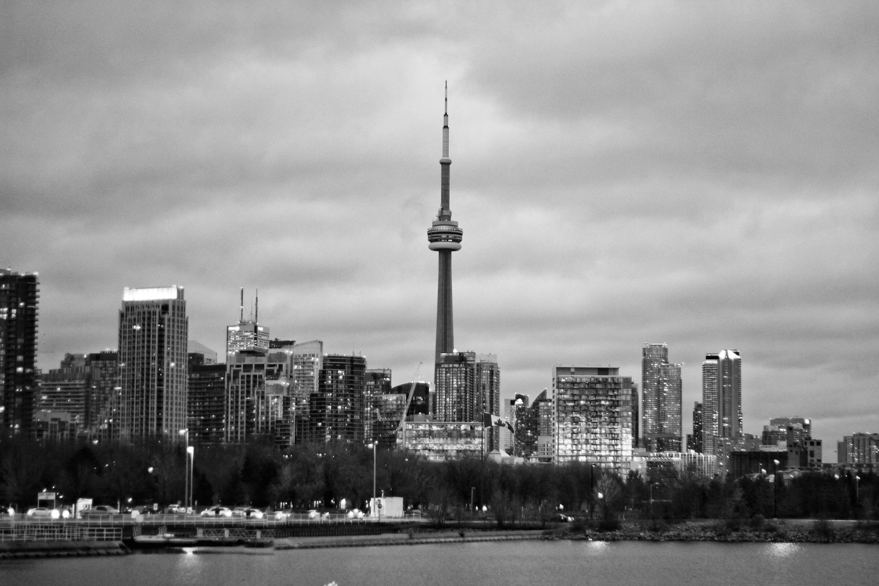 Toronto skyline with the CN Tower